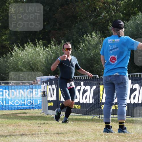 31.08.2025 - Elbe Triathlon Hamburg Strokosch-Dieckow http://msf.ph/oto/8650820 31.08.2025 09:52:13 Laufen 50, 100, 100, 30 meine-sportfotos.de