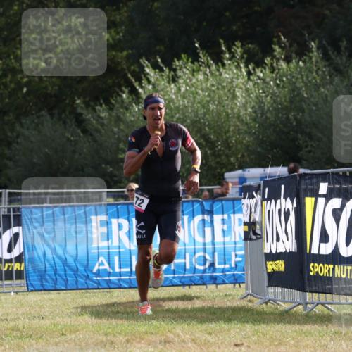 31.08.2025 - Elbe Triathlon Hamburg Strokosch-Dieckow http://msf.ph/oto/8650835 31.08.2025 09:52:40 Laufen 72 meine-sportfotos.de