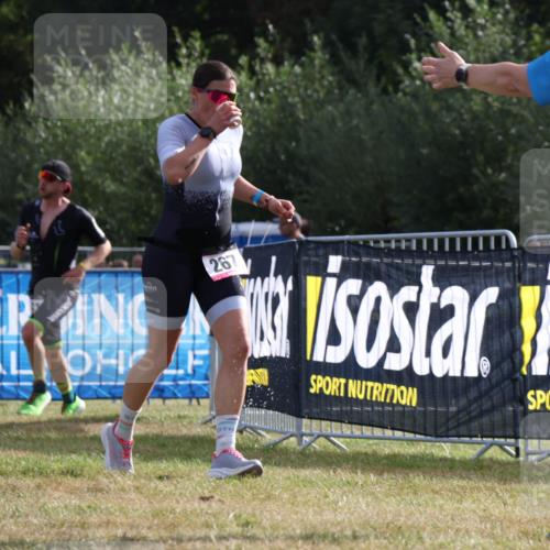 31.08.2025 - Elbe Triathlon Hamburg Strokosch-Dieckow http://msf.ph/oto/8650850 31.08.2025 09:53:19 Laufen 100, 100, 267 meine-sportfotos.de