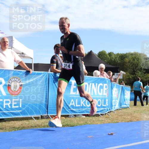 31.08.2025 - Elbe Triathlon Hamburg Strokosch-Dieckow http://msf.ph/oto/8650856 31.08.2025 10:27:53 Ziel 314, 364 meine-sportfotos.de