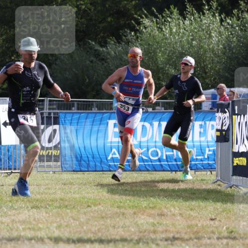 31.08.2025 - Elbe Triathlon Hamburg Strokosch-Dieckow http://msf.ph/oto/8650891 31.08.2025 09:54:17 Laufen 353 meine-sportfotos.de