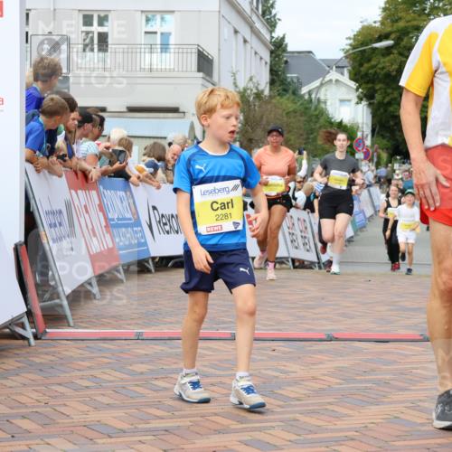 31.08.2025 - 21. Blankeneser Heldenlauf Strokosch-Dieckow http://msf.ph/oto/8650906 31.08.2025 10:36:18 Ziel 2645, 2281, 2282, 2500, 2369, 2377, 2670, 2674 meine-sportfotos.de