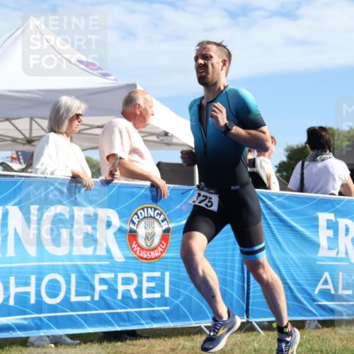 31.08.2025 - Elbe Triathlon Hamburg Strokosch-Dieckow http://msf.ph/oto/8650976 31.08.2025 10:31:17 Ziel 375, 381 meine-sportfotos.de