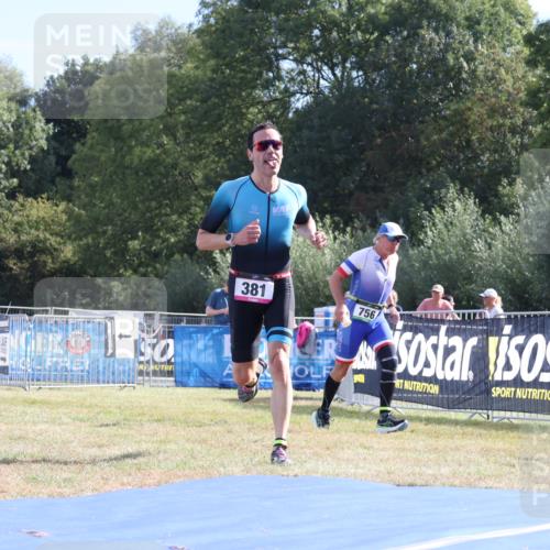 31.08.2025 - Elbe Triathlon Hamburg Strokosch-Dieckow http://msf.ph/oto/8650980 31.08.2025 10:31:23 Ziel 381 meine-sportfotos.de