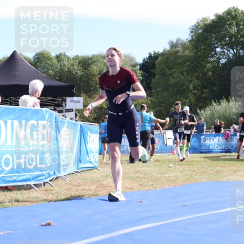 31.08.2025 - Elbe Triathlon Hamburg Strokosch-Dieckow http://msf.ph/oto/8651055 31.08.2025 10:33:14 Ziel 257, 363, 600 meine-sportfotos.de