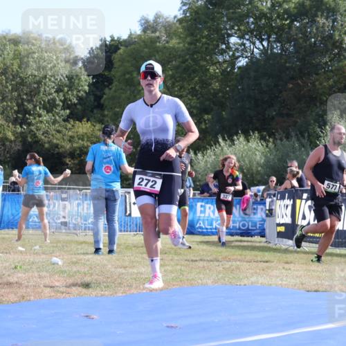 31.08.2025 - Elbe Triathlon Hamburg Strokosch-Dieckow http://msf.ph/oto/8651118 31.08.2025 10:37:07 Ziel 272, 505 meine-sportfotos.de