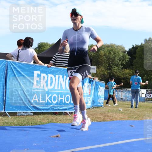 31.08.2025 - Elbe Triathlon Hamburg Strokosch-Dieckow http://msf.ph/oto/8651123 31.08.2025 10:37:08 Ziel 272, 505 meine-sportfotos.de