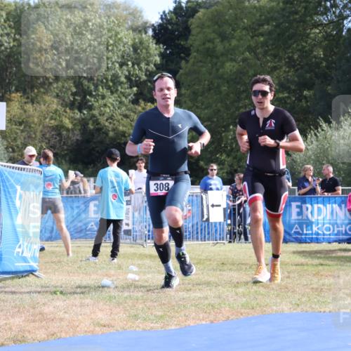 31.08.2025 - Elbe Triathlon Hamburg Strokosch-Dieckow http://msf.ph/oto/8651217 31.08.2025 10:40:51 Ziel 308, 341 meine-sportfotos.de
