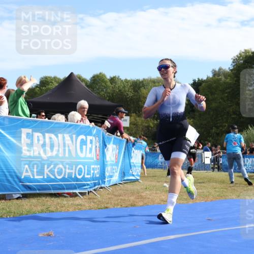 31.08.2025 - Elbe Triathlon Hamburg Strokosch-Dieckow http://msf.ph/oto/8651232 31.08.2025 10:41:51 Ziel 270, 458 meine-sportfotos.de