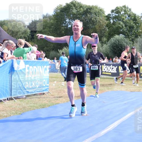 31.08.2025 - Elbe Triathlon Hamburg Strokosch-Dieckow http://msf.ph/oto/8651346 31.08.2025 10:45:16 Ziel 383, 532 meine-sportfotos.de