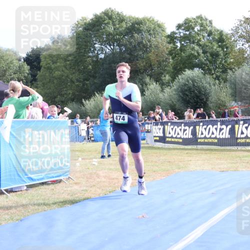 31.08.2025 - Elbe Triathlon Hamburg Strokosch-Dieckow http://msf.ph/oto/8651360 31.08.2025 10:45:24 Ziel  meine-sportfotos.de