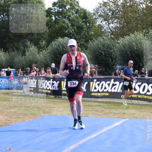 31.08.2025 - Elbe Triathlon Hamburg Strokosch-Dieckow http://msf.ph/oto/8651423 31.08.2025 10:47:17 Ziel 334, 373 meine-sportfotos.de