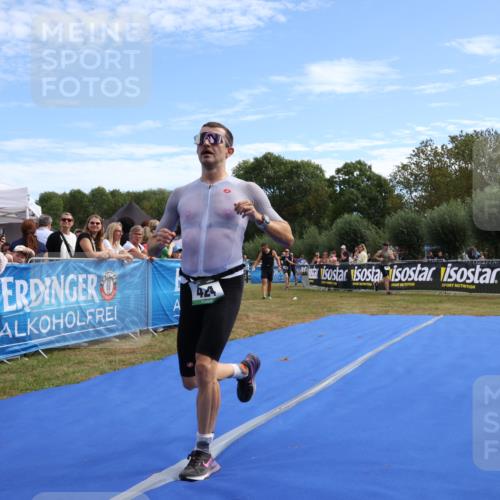 31.08.2025 - Elbe Triathlon Hamburg Strokosch-Dieckow http://msf.ph/oto/8651774 31.08.2025 10:56:25 Ziel 290, 372, 424, 746 meine-sportfotos.de