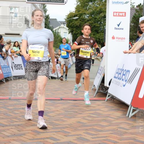 31.08.2025 - 21. Blankeneser Heldenlauf Strokosch-Dieckow http://msf.ph/oto/8652266 31.08.2025 10:28:20 Ziel 2140, 2133, 2625, 2431, 2088, 2052, 2531 meine-sportfotos.de