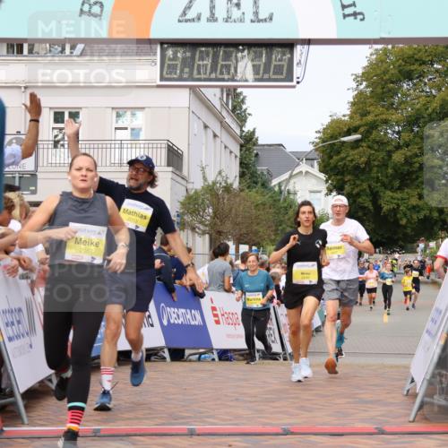 31.08.2025 - 21. Blankeneser Heldenlauf Strokosch-Dieckow http://msf.ph/oto/8653188 31.08.2025 10:26:45 Ziel 2022, 2057, 2013, 2648, 2607, 2646, 2487, 2354, 2296, 2478 meine-sportfotos.de
