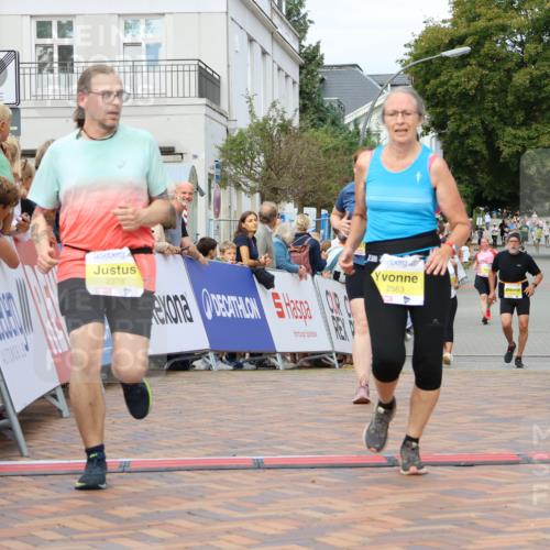 31.08.2025 - 21. Blankeneser Heldenlauf Strokosch-Dieckow http://msf.ph/oto/8655342 31.08.2025 10:34:02 Ziel 2378, 2563, 2120 meine-sportfotos.de