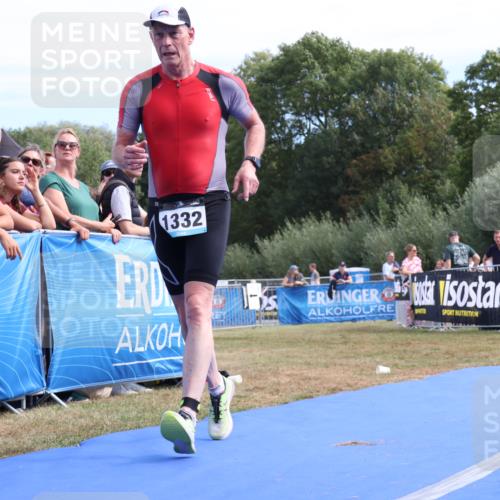 31.08.2025 - Elbe Triathlon Hamburg Strokosch-Dieckow http://msf.ph/oto/8655452 31.08.2025 11:50:10 Ziel 807, 1332, 1378 meine-sportfotos.de