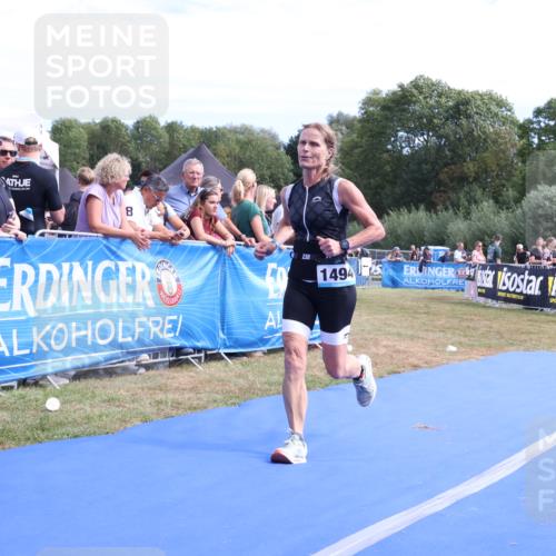 31.08.2025 - Elbe Triathlon Hamburg Strokosch-Dieckow http://msf.ph/oto/8655637 31.08.2025 11:52:41 Ziel 1320, 1382, 1494 meine-sportfotos.de
