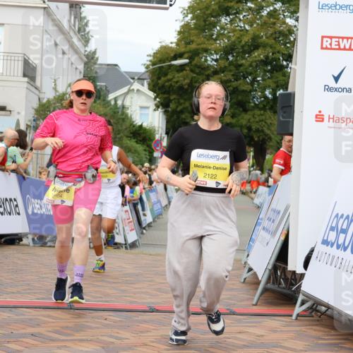 31.08.2025 - 21. Blankeneser Heldenlauf Strokosch-Dieckow http://msf.ph/oto/8655665 31.08.2025 10:33:03 Ziel 2104, 2129, 2130, 2128, 2122, 2337, 2695, 2694, 2464, 2658 meine-sportfotos.de