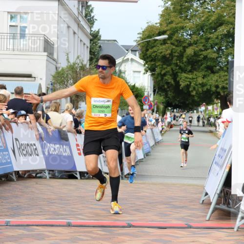 31.08.2025 - 21. Blankeneser Heldenlauf Strokosch-Dieckow http://msf.ph/oto/8655903 31.08.2025 10:58:59 Ziel 3295, 3426 meine-sportfotos.de