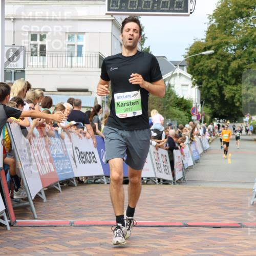 31.08.2025 - 21. Blankeneser Heldenlauf Strokosch-Dieckow http://msf.ph/oto/8655940 31.08.2025 10:58:50 Ziel 3077 meine-sportfotos.de