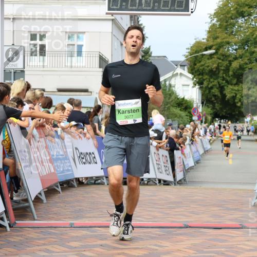 31.08.2025 - 21. Blankeneser Heldenlauf Strokosch-Dieckow http://msf.ph/oto/8655945 31.08.2025 10:58:50 Ziel 3077 meine-sportfotos.de