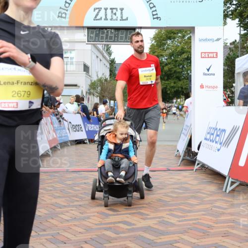 31.08.2025 - 21. Blankeneser Heldenlauf Strokosch-Dieckow http://msf.ph/oto/8655986 31.08.2025 10:32:04 Ziel 2679, 2678, 2222, 2567, 2734, 2735, 2105, 2228, 2501 meine-sportfotos.de