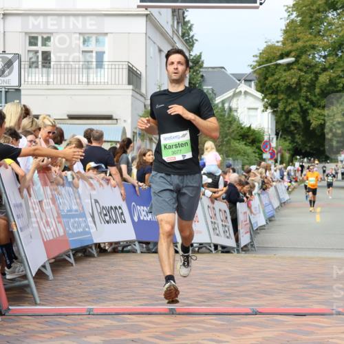 31.08.2025 - 21. Blankeneser Heldenlauf Strokosch-Dieckow http://msf.ph/oto/8655998 31.08.2025 10:58:49 Ziel 3077 meine-sportfotos.de