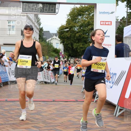 31.08.2025 - 21. Blankeneser Heldenlauf Strokosch-Dieckow http://msf.ph/oto/8656030 31.08.2025 10:31:52 Ziel 2077, 2407, 2280, 2462, 2278, 2228 meine-sportfotos.de