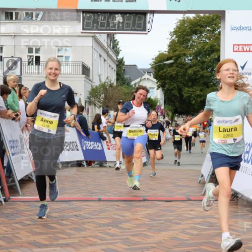 31.08.2025 - 21. Blankeneser Heldenlauf Strokosch-Dieckow http://msf.ph/oto/8656065 31.08.2025 10:31:49 Ziel 2077, 2407, 2280, 2462, 2340, 2278 meine-sportfotos.de