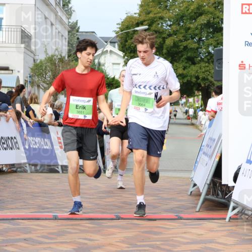 31.08.2025 - 21. Blankeneser Heldenlauf Strokosch-Dieckow http://msf.ph/oto/8656096 31.08.2025 10:58:35 Ziel 3064, 3651, 3457 meine-sportfotos.de