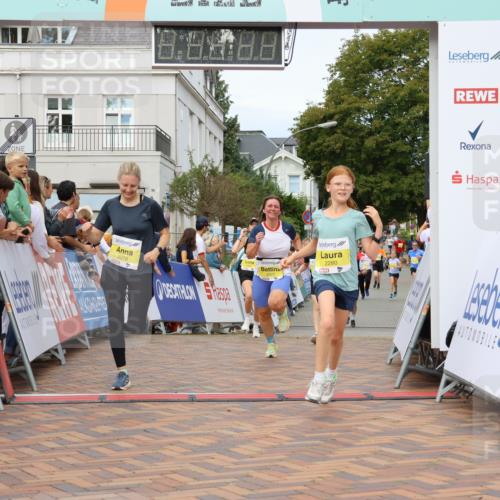 31.08.2025 - 21. Blankeneser Heldenlauf Strokosch-Dieckow http://msf.ph/oto/8656101 31.08.2025 10:31:49 Ziel 2077, 2407, 2280, 2462, 2340, 2278 meine-sportfotos.de
