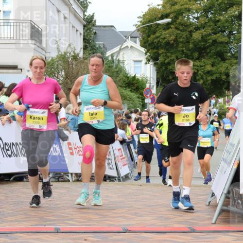 31.08.2025 - 21. Blankeneser Heldenlauf Strokosch-Dieckow http://msf.ph/oto/8656445 31.08.2025 10:30:51 Ziel 2179, 2594, 2376, 2279, 2168, 2600, 2206, 2309, 2310 meine-sportfotos.de