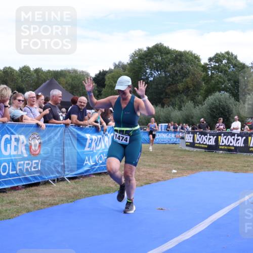 31.08.2025 - Elbe Triathlon Hamburg Strokosch-Dieckow http://msf.ph/oto/8656596 31.08.2025 12:06:13 Ziel 1474, 1572, 1587 meine-sportfotos.de