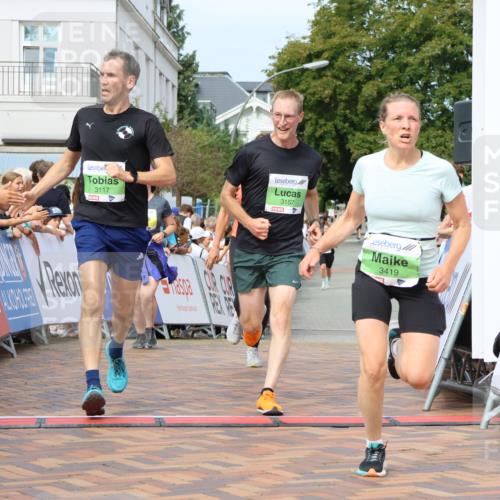 31.08.2025 - 21. Blankeneser Heldenlauf Strokosch-Dieckow http://msf.ph/oto/8656733 31.08.2025 10:57:03 Ziel 2167, 3502, 3419, 3385, 3117, 3157 meine-sportfotos.de