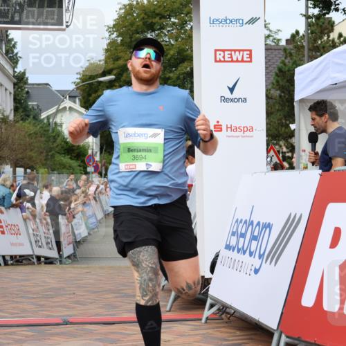 31.08.2025 - 21. Blankeneser Heldenlauf Strokosch-Dieckow http://msf.ph/oto/8657091 31.08.2025 10:55:54 Ziel 3115, 3694 meine-sportfotos.de