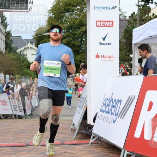 31.08.2025 - 21. Blankeneser Heldenlauf Strokosch-Dieckow http://msf.ph/oto/8657106 31.08.2025 10:55:53 Ziel 3115, 3694 meine-sportfotos.de
