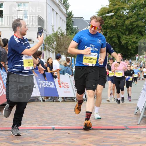 31.08.2025 - 21. Blankeneser Heldenlauf Strokosch-Dieckow http://msf.ph/oto/8657248 31.08.2025 10:29:32 Ziel 2614, 2615, 2684, 2538, 2558, 2277 meine-sportfotos.de