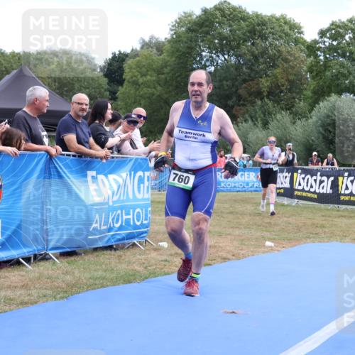 31.08.2025 - Elbe Triathlon Hamburg Strokosch-Dieckow http://msf.ph/oto/8657283 31.08.2025 12:17:49 Ziel 760, 1509 meine-sportfotos.de