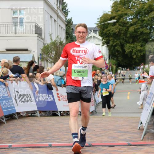 31.08.2025 - 21. Blankeneser Heldenlauf Strokosch-Dieckow http://msf.ph/oto/8657348 31.08.2025 10:55:06 Ziel 3342, 3525 meine-sportfotos.de