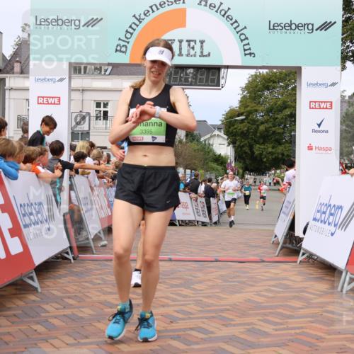 31.08.2025 - 21. Blankeneser Heldenlauf Strokosch-Dieckow http://msf.ph/oto/8657414 31.08.2025 10:54:57 Ziel 3342, 3614, 3615, 3283, 3395 meine-sportfotos.de