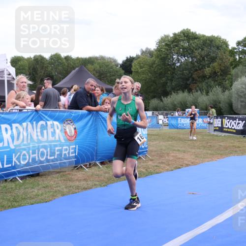31.08.2025 - Elbe Triathlon Hamburg Strokosch-Dieckow http://msf.ph/oto/8657493 31.08.2025 12:51:57 Ziel 1686, 1697 meine-sportfotos.de