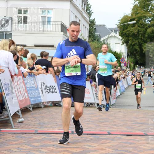 31.08.2025 - 21. Blankeneser Heldenlauf Strokosch-Dieckow http://msf.ph/oto/8657673 31.08.2025 10:54:23 Ziel 3488, 3538, 3041, 3632 meine-sportfotos.de