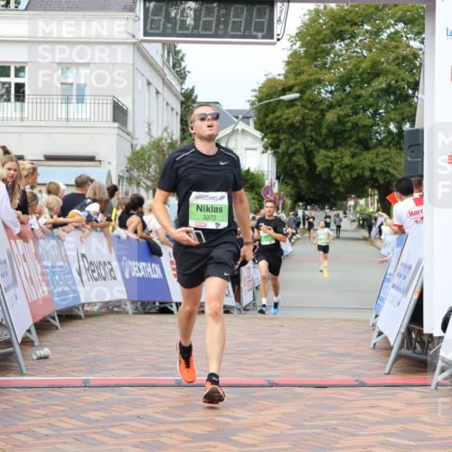 31.08.2025 - 21. Blankeneser Heldenlauf Strokosch-Dieckow http://msf.ph/oto/8657930 31.08.2025 10:53:17 Ziel 3371, 3636, 3272 meine-sportfotos.de