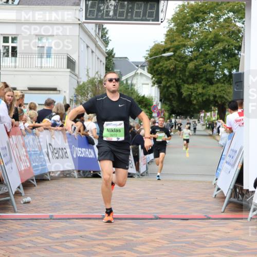 31.08.2025 - 21. Blankeneser Heldenlauf Strokosch-Dieckow http://msf.ph/oto/8657942 31.08.2025 10:53:17 Ziel 3371, 3636, 3272 meine-sportfotos.de
