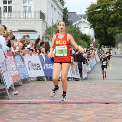 31.08.2025 - 21. Blankeneser Heldenlauf Strokosch-Dieckow http://msf.ph/oto/8657970 31.08.2025 10:53:12 Ziel 3636 meine-sportfotos.de