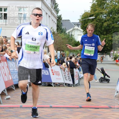 31.08.2025 - 21. Blankeneser Heldenlauf Strokosch-Dieckow http://msf.ph/oto/8658003 31.08.2025 10:52:49 Ziel 3706, 3473 meine-sportfotos.de