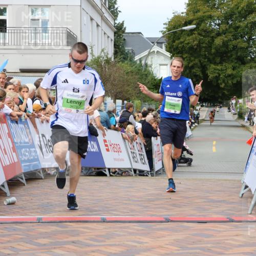 31.08.2025 - 21. Blankeneser Heldenlauf Strokosch-Dieckow http://msf.ph/oto/8658049 31.08.2025 10:52:48 Ziel 3706, 3473 meine-sportfotos.de
