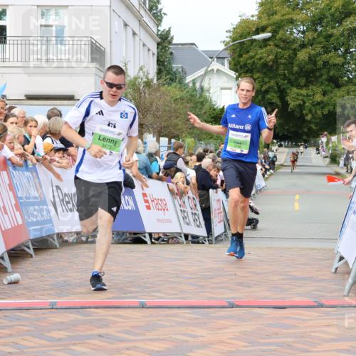 31.08.2025 - 21. Blankeneser Heldenlauf Strokosch-Dieckow http://msf.ph/oto/8658055 31.08.2025 10:52:48 Ziel 3706, 3473 meine-sportfotos.de