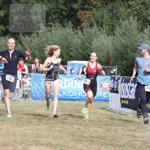 31.08.2025 - Elbe Triathlon Hamburg Strokosch-Dieckow http://msf.ph/oto/8658088 31.08.2025 15:56:42 Ziel  meine-sportfotos.de
